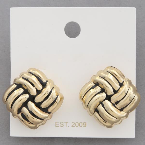 SQUARE METAL LINK EARRING