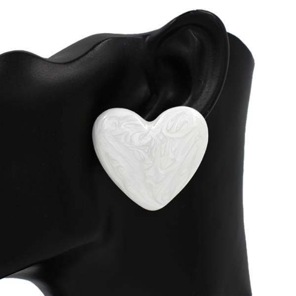 HEART SHAPE EARRING