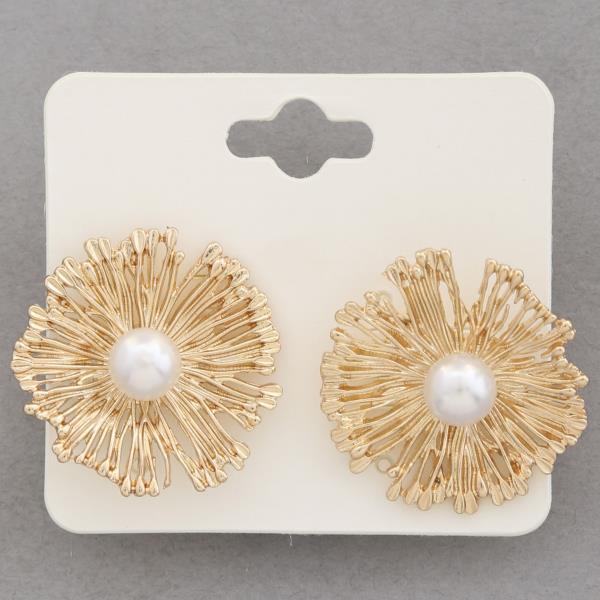 FLOWER PEARL BEAD METAL EARRING