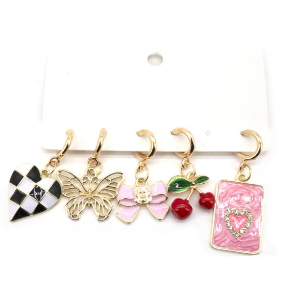 FASHION THEME 5PCS CHARM SET