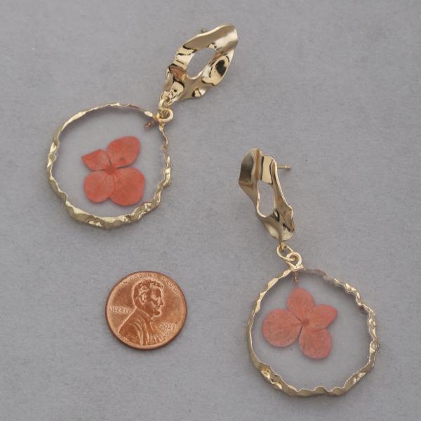 FLOWER CLEAR OVAL DANGLE EARRING