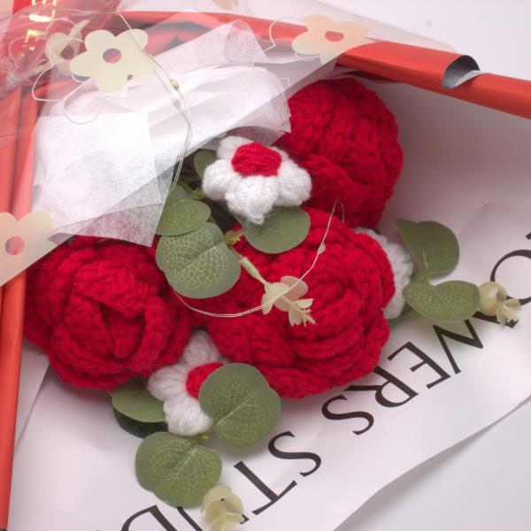 VALENTINES LED LIGHT CROCHET FLOWER BOUQUET DECOR