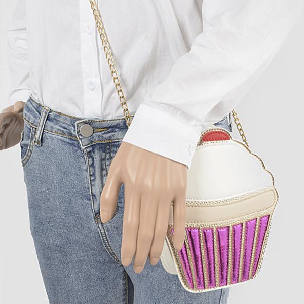 ICE CREAM SUNDAE CLUTCH BAG