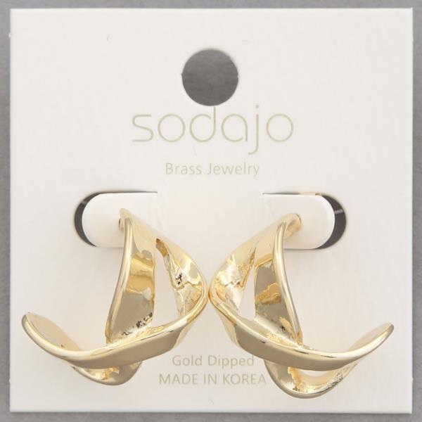 SODAJO CRISS CROSS GOLD DIPPED EARRING