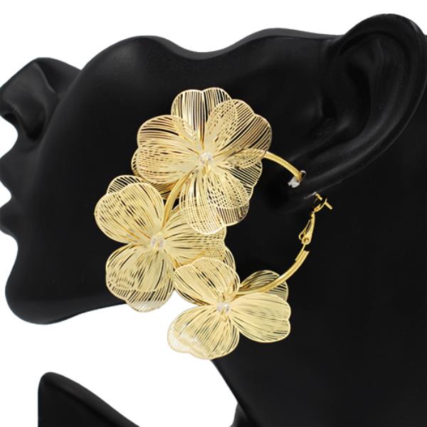 TRIPLE FLOWER HOOP EARRING