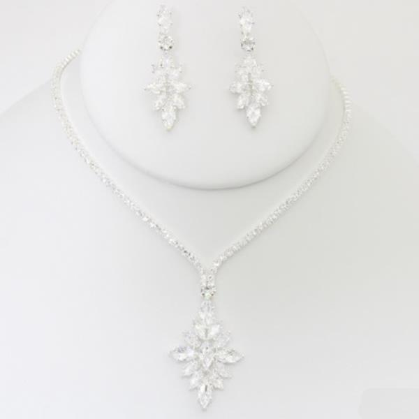 CZ RHINESTONE FLOWER NECKLACE EARRING SET