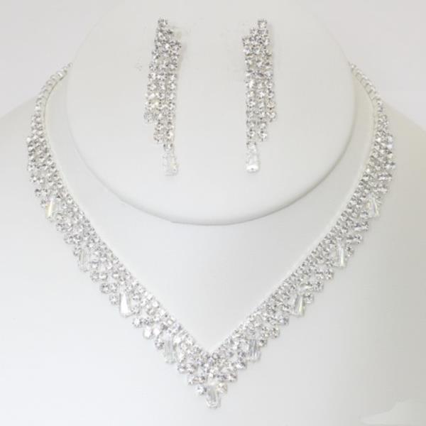 CZ RHINESTONE V NECKLACE EARRING SET