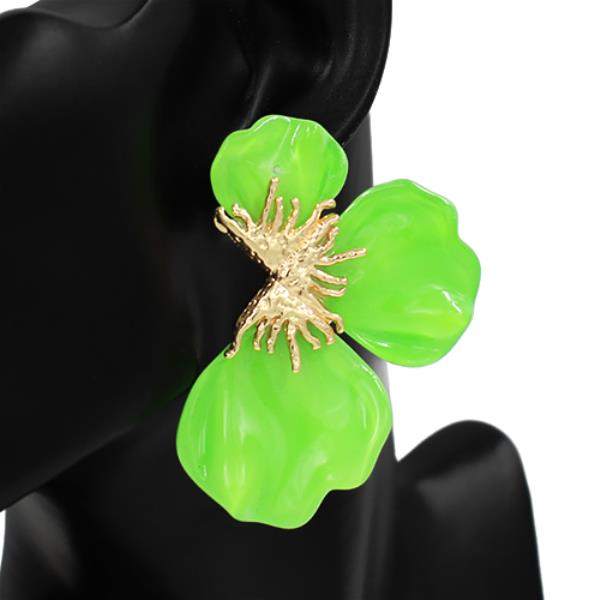 WIDE FLOWER POST EARRING