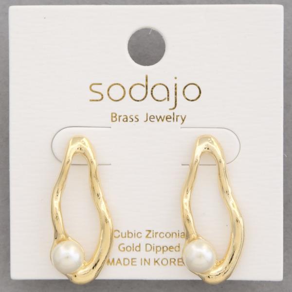 SODAJO ORGANIC SHAPE PEARL BEAD GOLD DIPPED EARRING