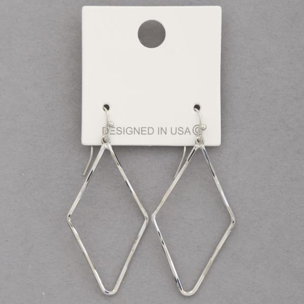 GEO SHAPE METAL DANGLE EARRING