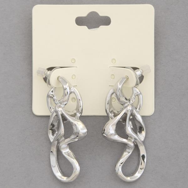 ORGANIC SHAPE METAL EARRING