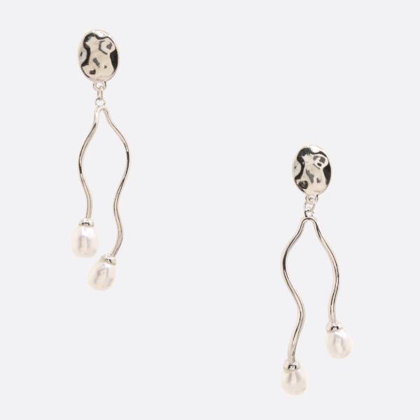 OVAL METAL BAR PEARL BEAD EARRING