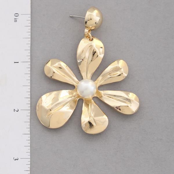 FLOWER METAL DANGLE EARRING