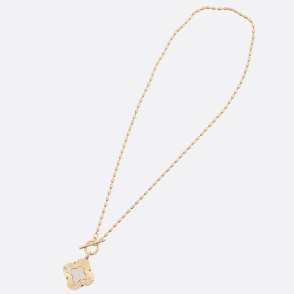 TWO TONE CLOVER CHARM TOGGLE CLASP NECKLACE