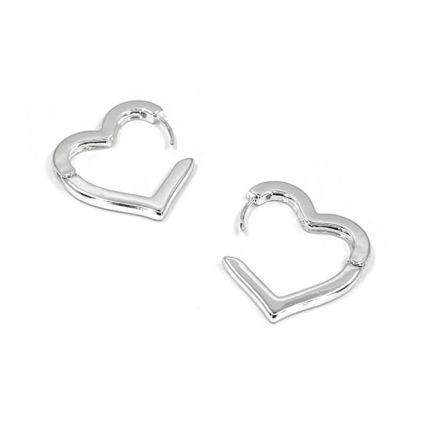 METAL HEART HOOP EARRING