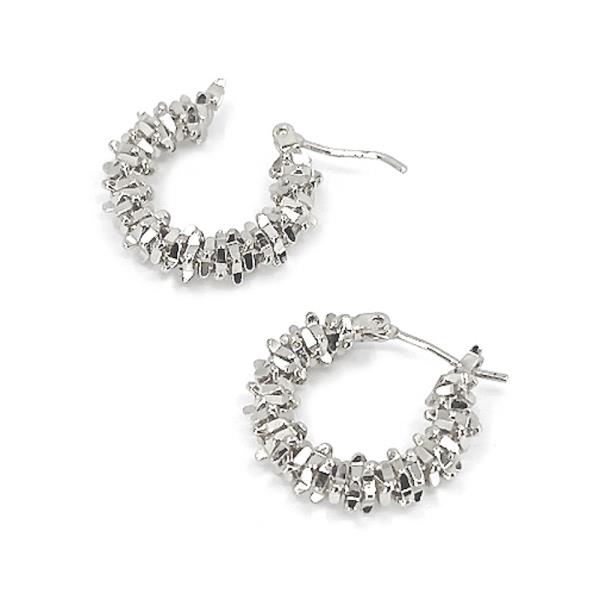 FLAKE METAL HOOP EARRING