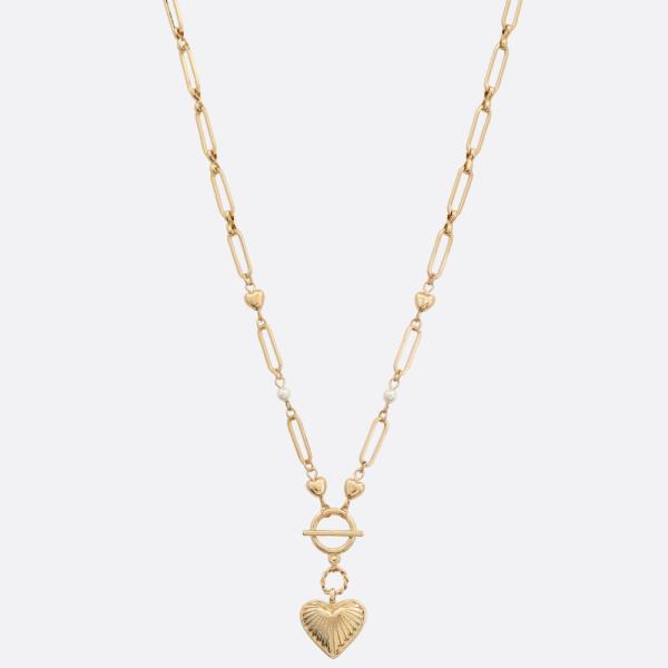 HEART CHARM OVAL LINK TOGGLE CLASP NECKLACE