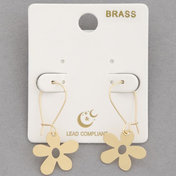 DAISY FLOWER METAL EARRING