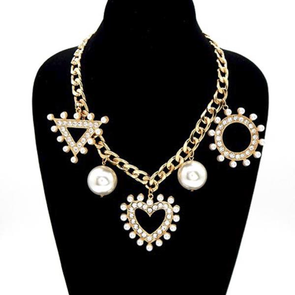 PEARL CHARM CHAIN NECKLACE