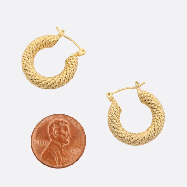 SODAJO TEXTURED HOOP GOLD FILLED EARRING