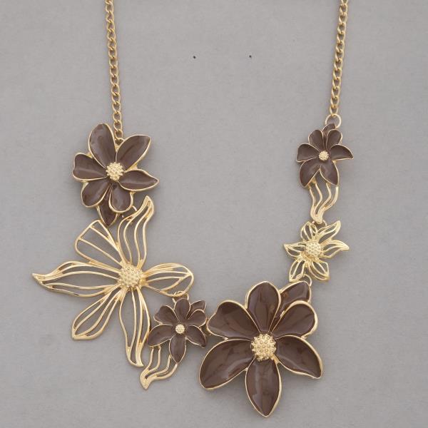 SDJ FLOWER LINK METAL NECKLACE