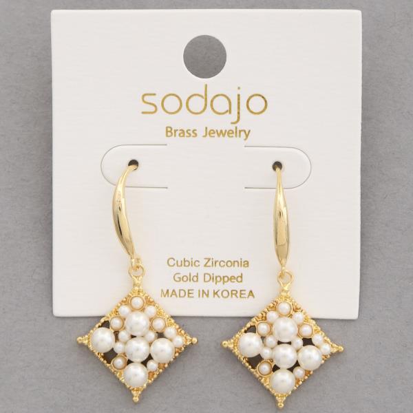 SODAJO PEARL BEAD GEO SHAPE GOLD DIPPED DANGLE EARRING