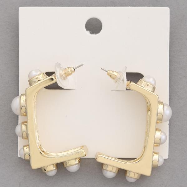 PEARL EDGE OPEN RECTANGLE METAL EARRING