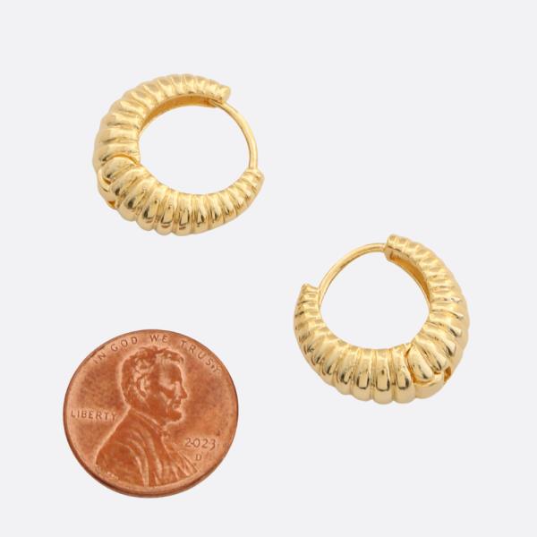 SODAJO CROISSANT GOLD DIPPED HOOP EARRING