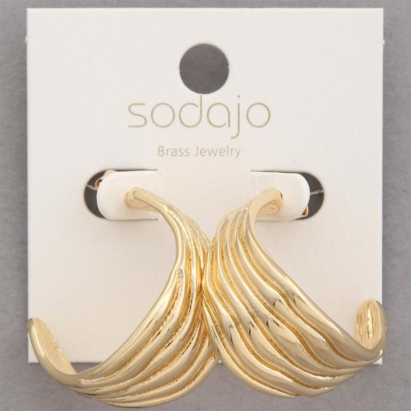 SODAJO METAL GOLD DIPPED EARRING