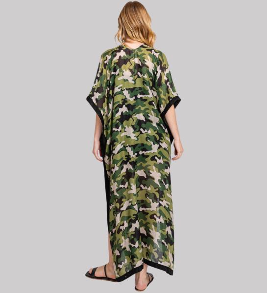 (ONLINE ONLY) CAMO PRINT FRONT OPEN LONG KIMONO