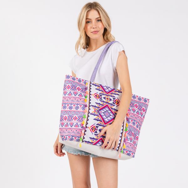 (ONLINE ONLY) BOHO PRINT FRINGE TOTE BAG