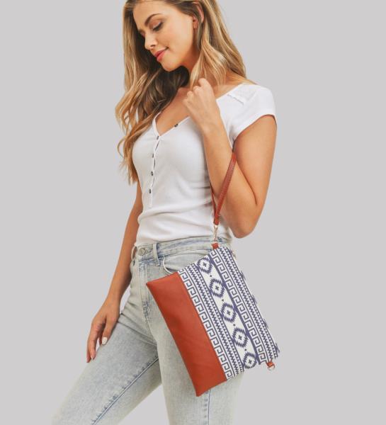 (12 PCS PACKAGE) AZTEC PATTERN TASSEL CROSSBODY BAG