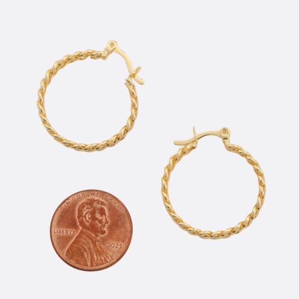 SODAJO BRAIDED LINK GOLD FILLED HOOP EARRING