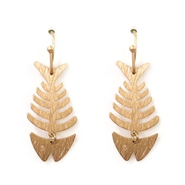 TEXTURED METAL FISHBONE EARRING