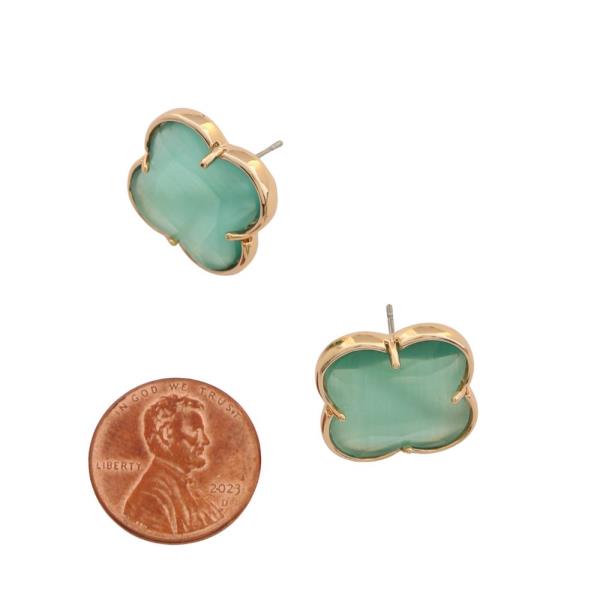 CLOVER SHAPE EARRING