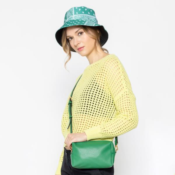 SOLID PU POUCH BAG