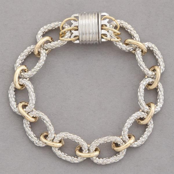 TWO TONE OVAL LINK METAL BRACELET