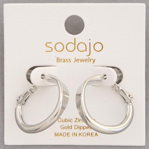 SODAJO ORGANIC SHAPE GOLD DIPPED EARRING