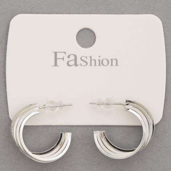 OPEN HOOP METAL EARRING