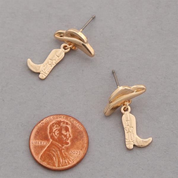 DAINTY WESTERN STYLE METAL DANGLE EARRING