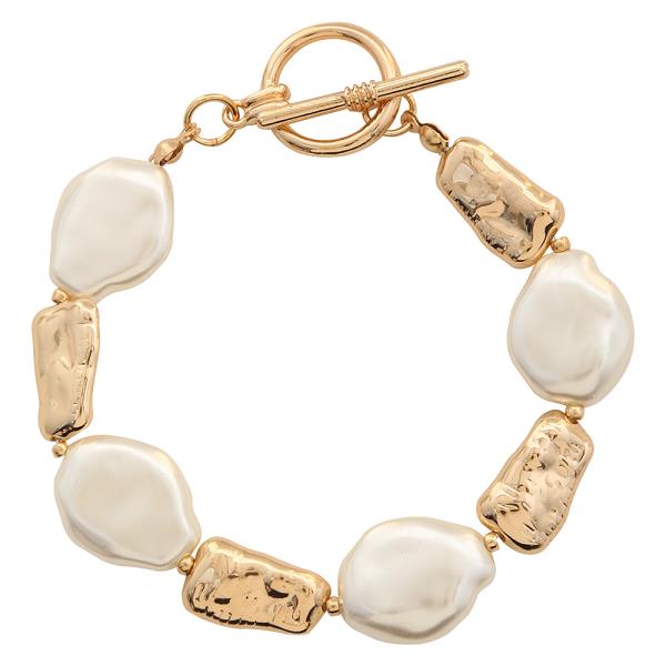 PEARL ORGANIC BEAD TOGGLE CLASP BRACELET