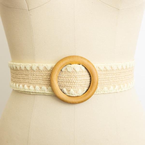 WHIPSTITCH RAFFIA BELT WITH WOODEN ROUND BUCKLE
