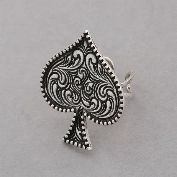 FILIGREE PATTERN SPADE ADJUSTABLE RING