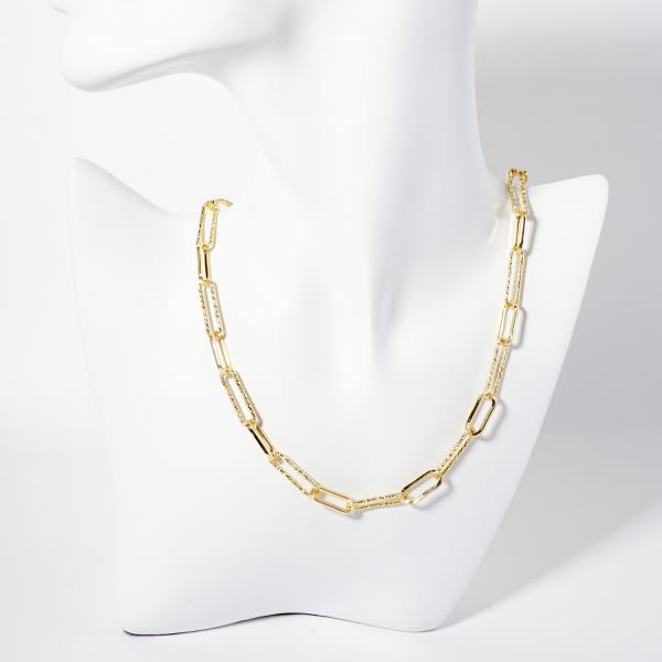 OVAL LINK TEXTURE NECKLACE