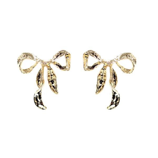 TEXTURED RIBBON BOW METAL EARRING