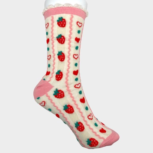 STRAWBERRY HEART ANKLE SOCKS