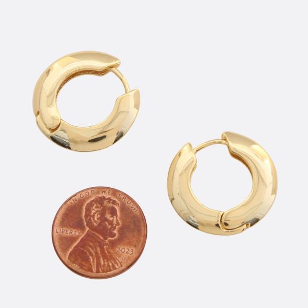SODAJO GOLD FILLED HOOP EARRING