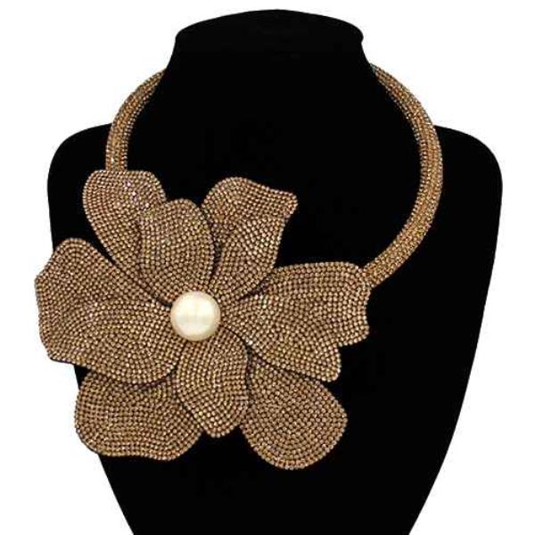 OVERSIZED FLOWER PEARL BEAD RHINESTONE NECKLACE