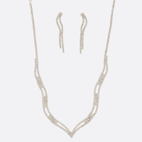 WAVY V SHAPE RHINESTONE NECKLACE