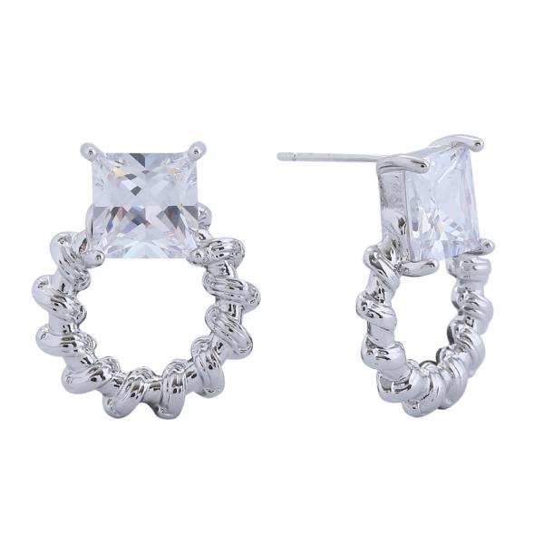 14K GOLD/WHITE GOLD DIPPED MININALIST CIRCLE EARRINGS
